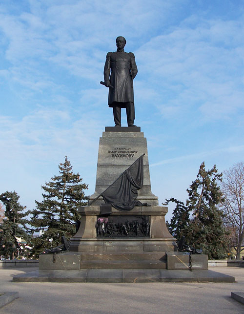 Памятник П.С. Нахимову (фото А.Бричевский)